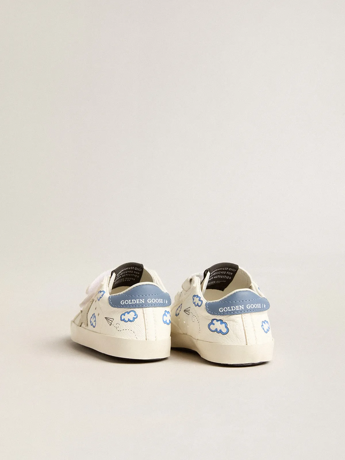 Baby Old School avec étoile en daim et contrefort en cuir bleu ciel | Golden Goose