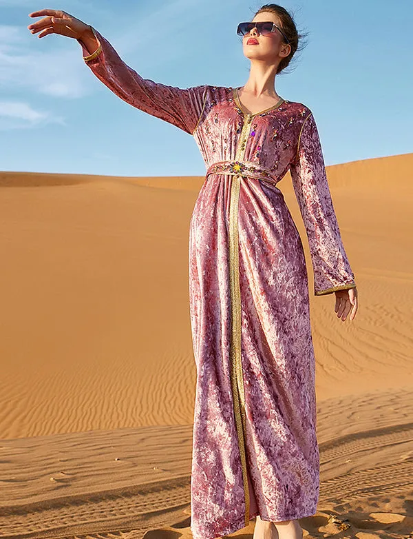 Caftan en Velours Rose à Strass