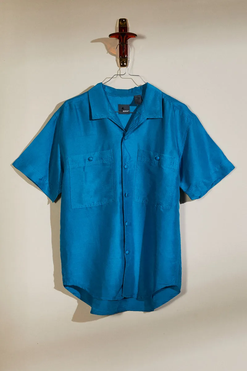 Chemise en soie turquoise