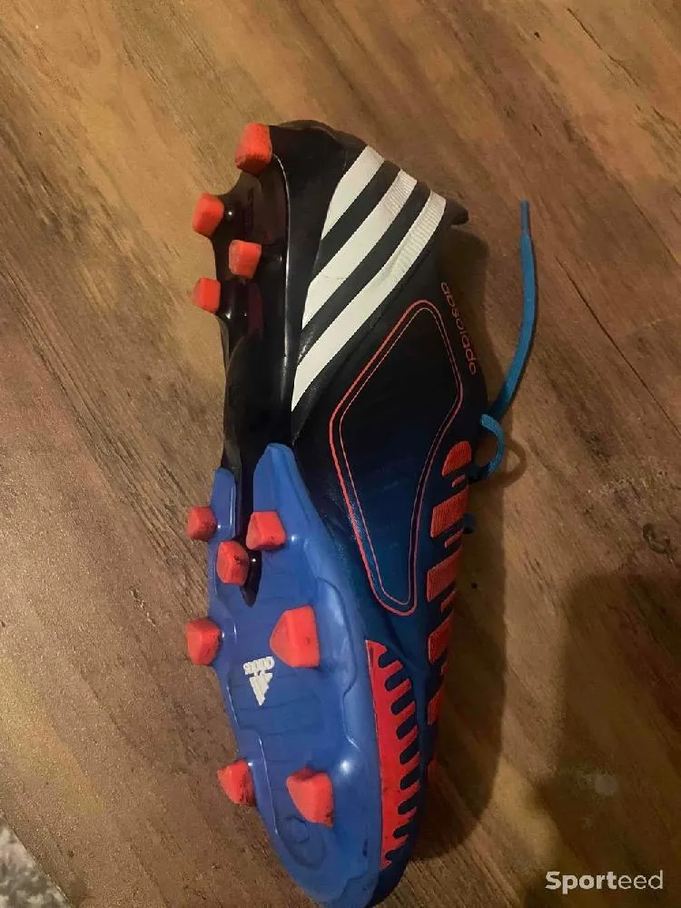 Crampon de foot adulte  d'occasion Ajouté le : 26/01/2024