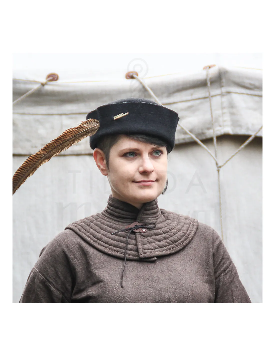 Gorgerin matelassé Rabenfurth en coton, marron ⚔️ Boutique Épées