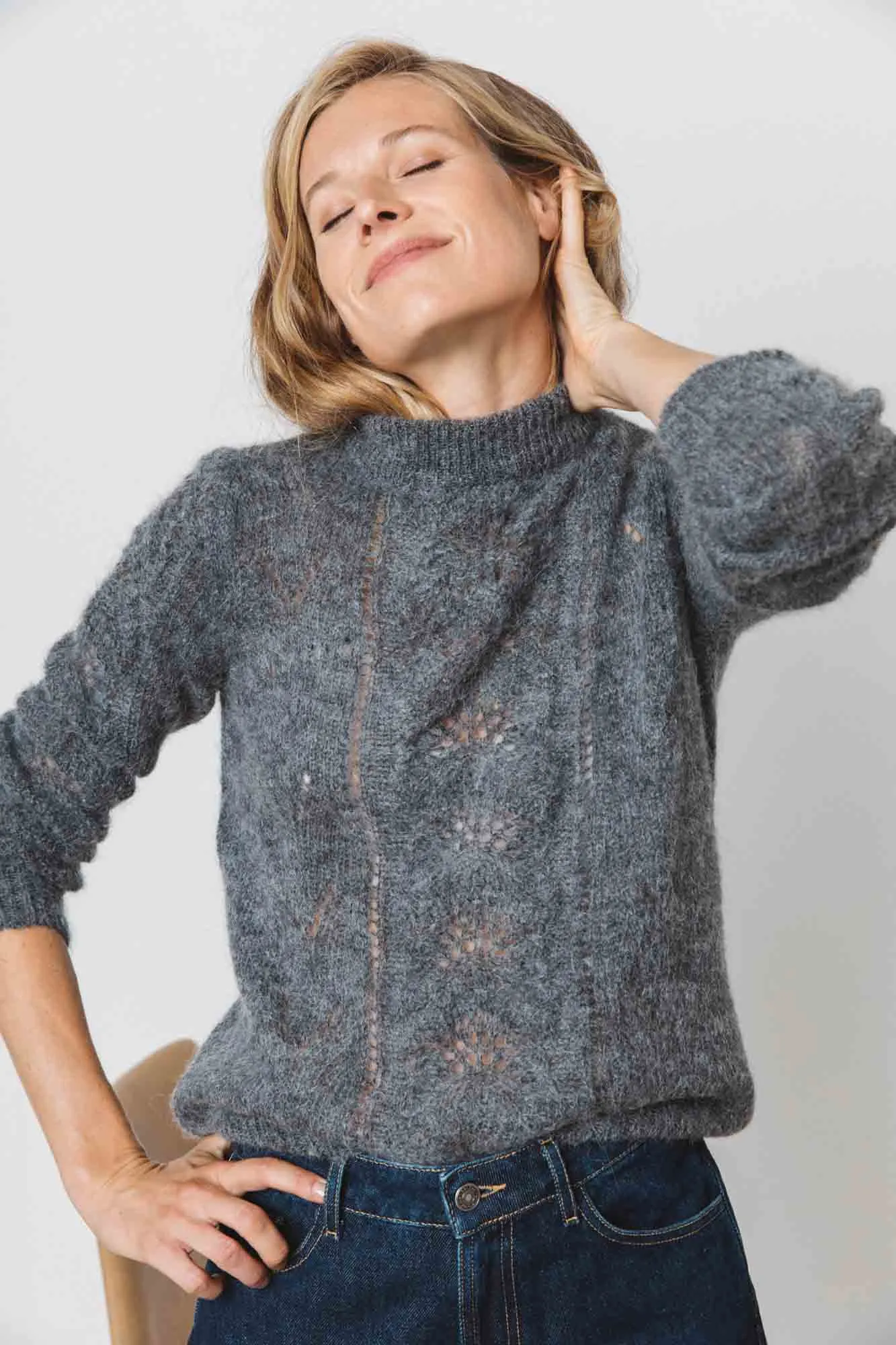 Pull Colombe gris en mohair et alpaga