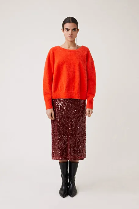Pull fantaisie orange en fausse fourrure