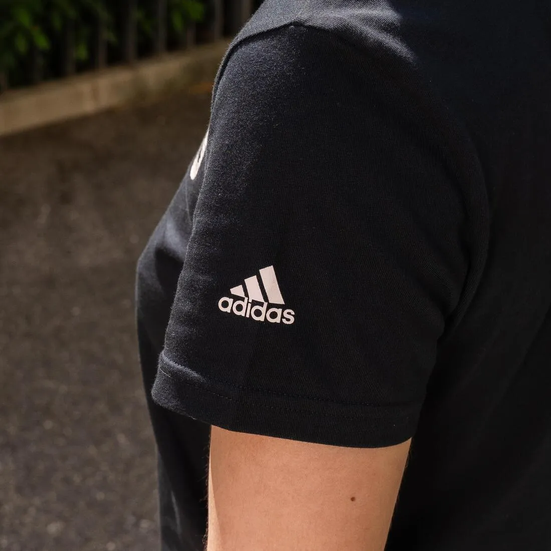 T-SHIRT DE FITNESS SOFT TRAINING ADIDAS FEMME NOIR