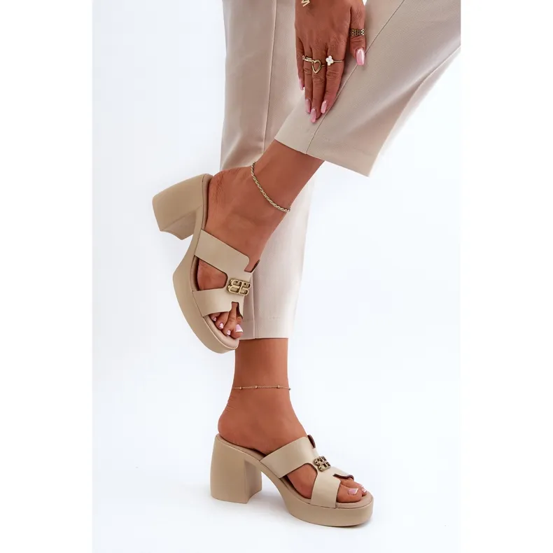 Zazoo 40419 Tongs en cuir pour femme avec découpes et décoration, beige